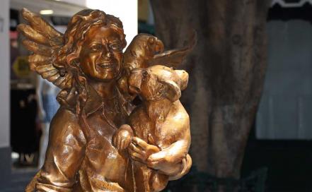 Estas son las 8 estatuas colocadas en el andador 5 de Mayo