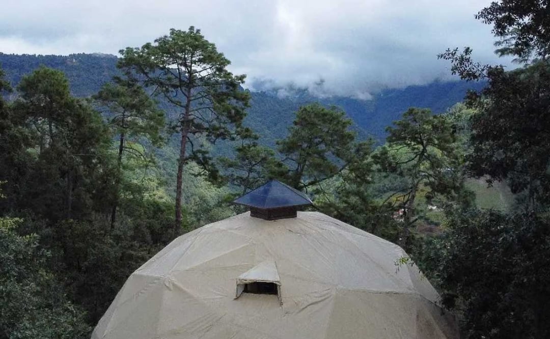 En Zacatlán, Puebla puedes casi tocar las nubes | foto: Instagram Kuppel Camp