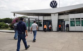 Se desconoce total de despidos en Volkswagen; gobierno estatal busca alternativas