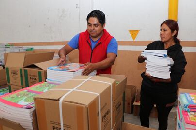 Inicia SEP distribución de más de 300 mil libros de texto gratuitos