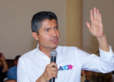 Eduardo Rivera encabezó reunión en San Pedro Cholula y anunció adhesión de morenistas