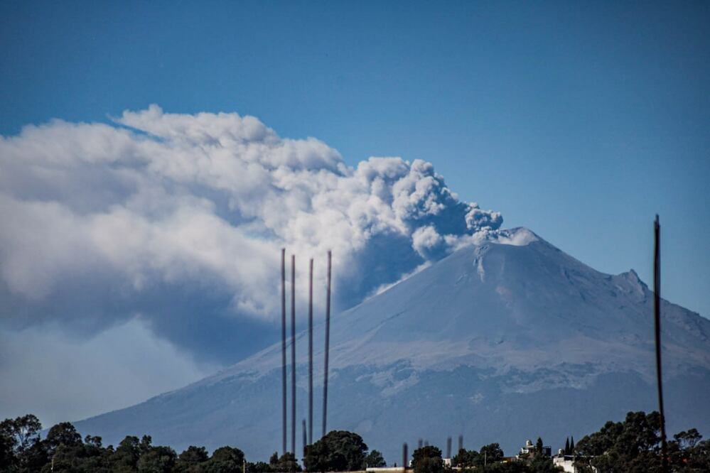 El volcán Popocatépetl ha registrado una intensa actividad | Foto: EsImagen