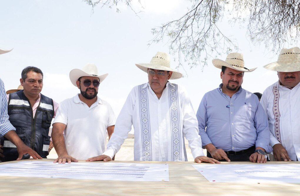El gobernador de Puebla recorre el estado para supervisar el avance de obras/
Fotos : Especiales