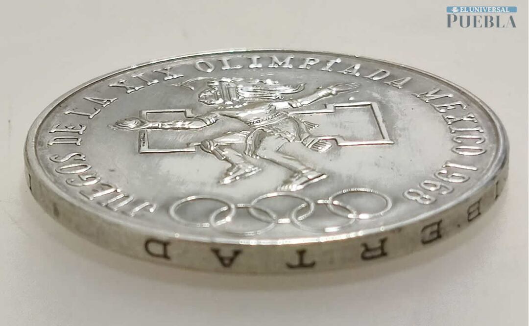La moneda de las Olimpiadas fue acuñada en plata. Foto: Demian Magallán/ EL UNIVERSAL PUEBLA