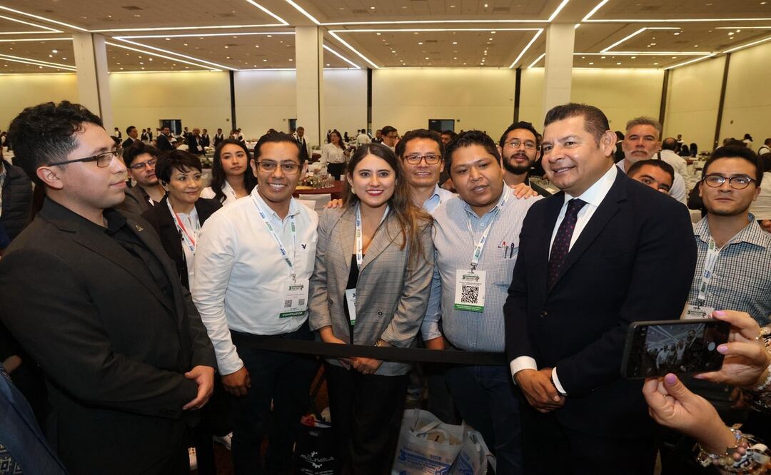 Dijo que la presidenta de México, Claudia Sheinbaum, reconoce el enorme potencial educativo y tecnológico en la entidad | Foto: Gobierno del Estado