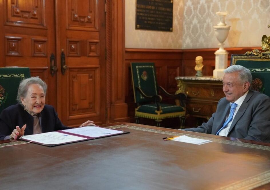 El presidente Andrés Manuel López Obrador entregó el reconocimiento de la UNESCO / Foto: Presidencia