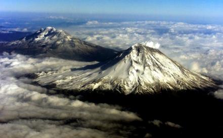 Puebla tiene al volcán más alto de México y al más pequeño del mundo