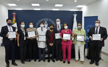 Consejo Universitario reconoce al personal de salud por su labor en la pandemia COVID
