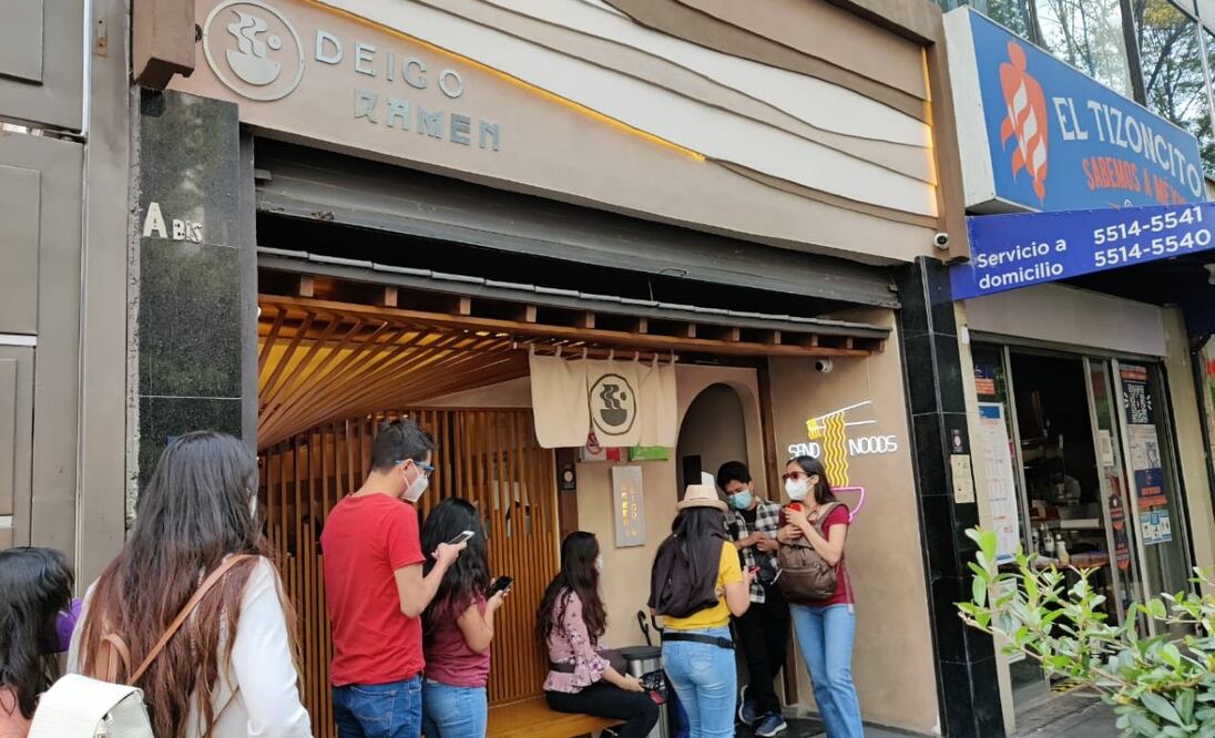 Deigo Ramen el restaurante de Luisito Comunica donde deberás hacer fila / Fotos: Demian Magallán