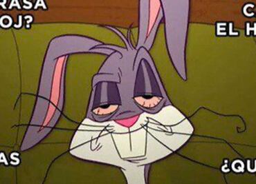 ¿Qué hora es? Los mejores memes del caótico primer día sin el Horario de Verano