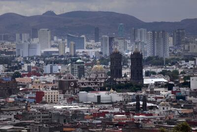 ¿Quién es el dueño de los rascacielos en Puebla?