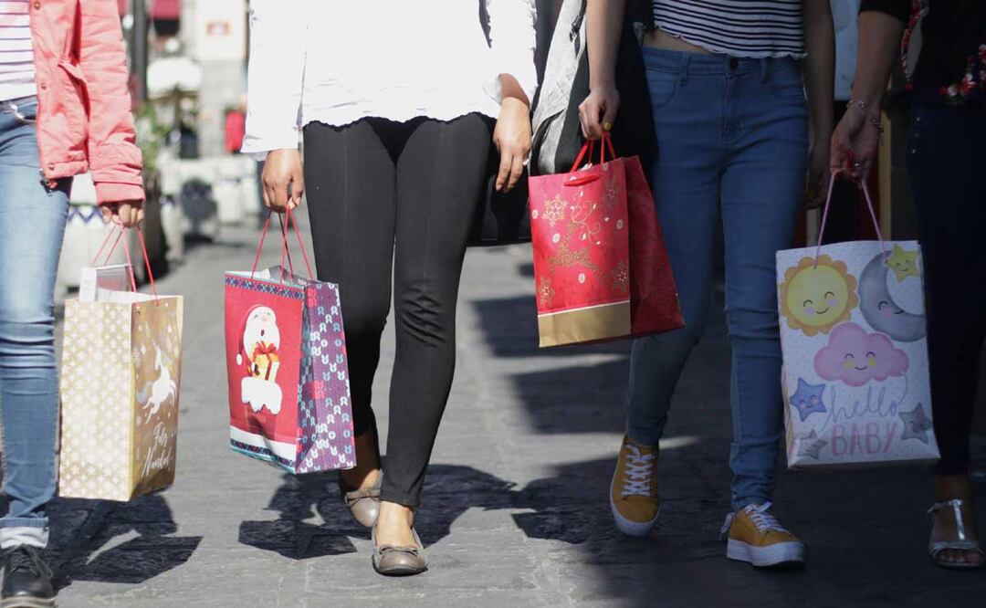 Dar regalos a un funcionario está castigado por la Ley General de Responsabilidades Administrativas | Foto: Agencia Es Imagen para El Universal