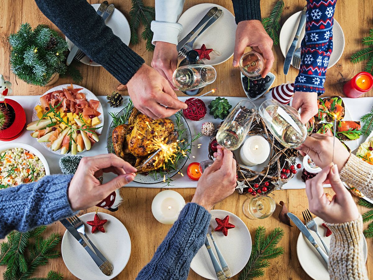 5 consejos para evitar ganar peso y disfrutar los platillos navideños