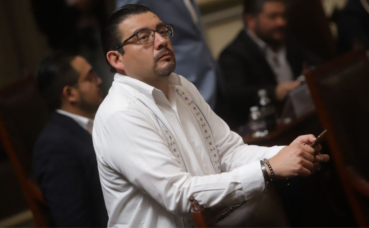 TEPJF pide sancionar a Eduardo Alcántara por violencia política de género