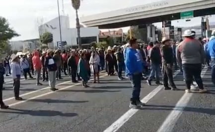 Manifestantes de Coyomeapan cierran la caseta de Tehuacán
