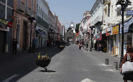 Analiza Ayuntamiento de Puebla hacer peatonal la 6 Oriente