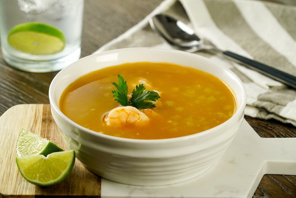 Así, cada quien puede adaptarlo a su estilo y a las preferencias de los invitados, haciendo que cada sopa sea una experiencia personal y deliciosa.

Foto: Producción El Universal Puebla
