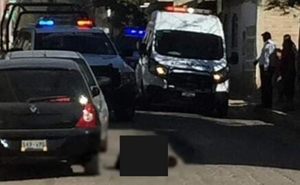 Asesinan a balazos a empresario en el centro de Ajalpan