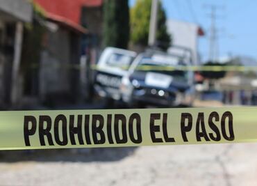 Encierran a médico en el baño para asaltar farmacia en Puebla