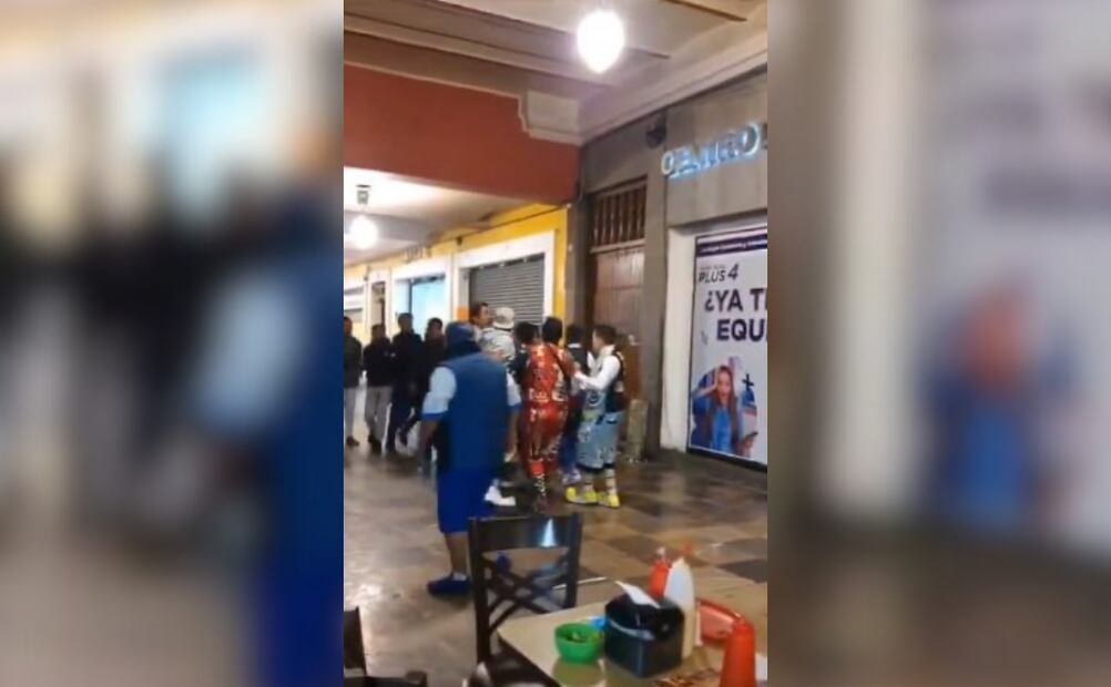 El Ayuntamiento de Puebla se pronunció tras un enfrentamiento con payasos | Foto: Captura Redes Sociales