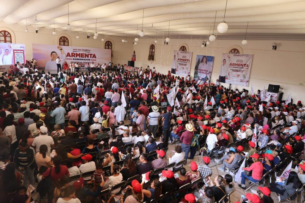 Alejandro Armenta estuvo en Zacatlán | Foto: Especial