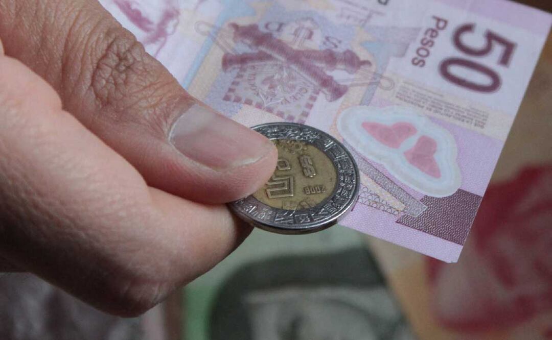 En tiempos de crisis, las personas se las ingenian para comer con poco dinero | Foto: Agencia Es Imagen para El Universal Puebla