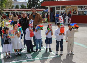 Ayuntamiento de Puebla entrega juguetes y cobijas en Navidad
