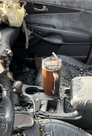 Crece demanda en Puebla del termo viral que resistió a un incendio en auto