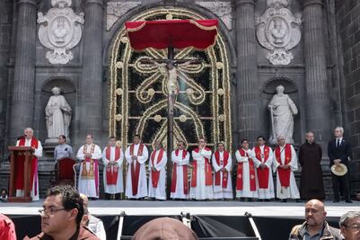 Así se vivió la Procesión de Viernes Santo en Puebla, la más grande de Latinoamérica