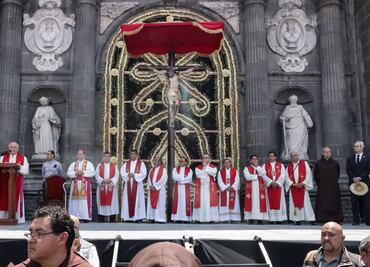 Así se vivió la Procesión de Viernes Santo en Puebla, la más grande de Latinoamérica