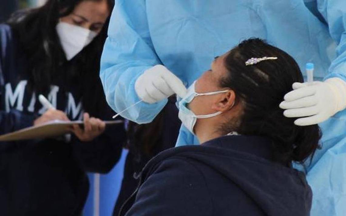 Según la Red de Infecciones Respiratorias Agudas Graves (IRAG), al menos cuatro hospitales en el estado de Puebla tienen pacientes ingresados debido a enfermedades respiratorias como el covid-19.
Foto: Producción El Universal Puebla
