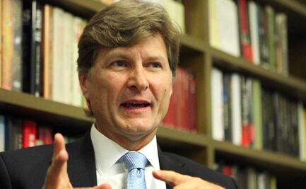 En México nos tienen distraídos con payasadas: Enrique de la Madrid