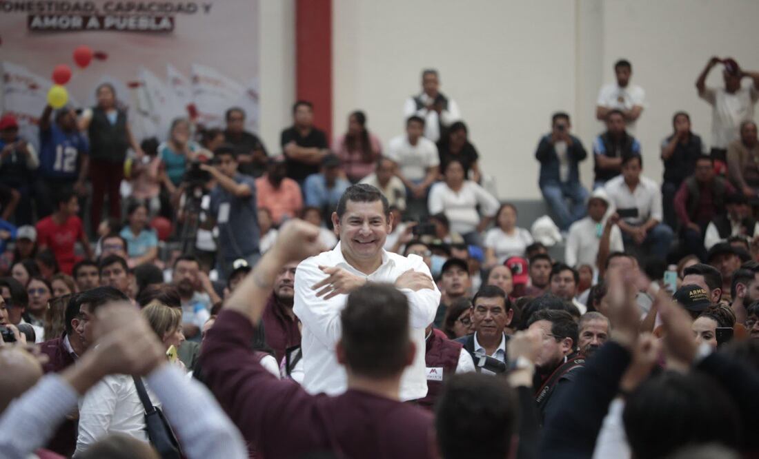 Alejandro Armenta estuvo en Tehuacán en el penúltimo día de precampaña | ESPECIAL