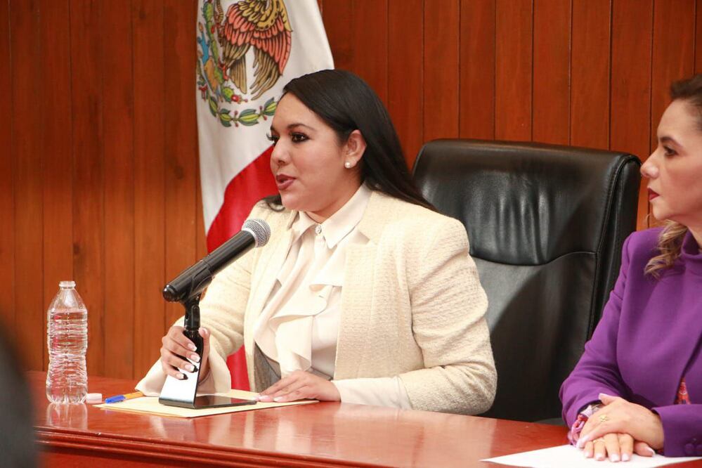 Tonantzin Fernández y Paola Angón inician proceso de entrega-recepción | Foto: Especial