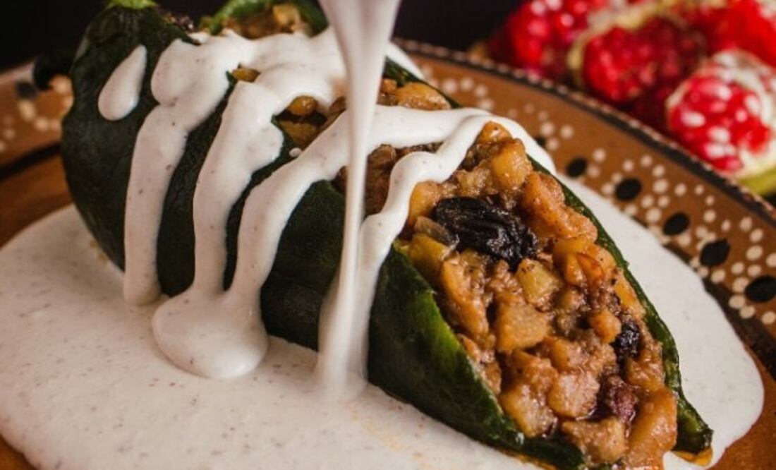 La preparación del chile en nogada es tan tradicional que cualquier cosa fuera de la receta es una aberración | Cocina Delirante