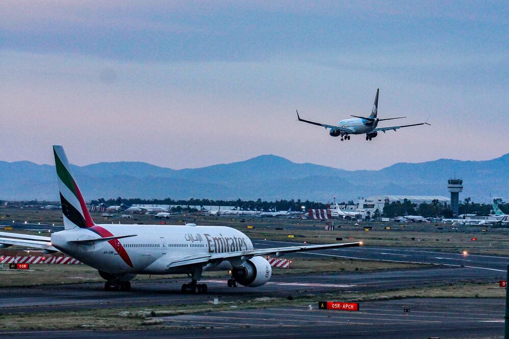 La historia del Aeropuerto Internacional de la Ciudad de México se remonta al porfiriato | Foto: EsImagen