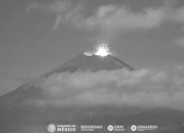 Popocatépetl emite 176 exhalaciones y 4 explosiones