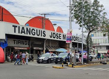Operativo en el mercado Morelos: aseguran a sujetos con armas y drogas