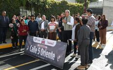 Gobierno de Pepe Chedraui pavimenta calles de colonia El Salvador