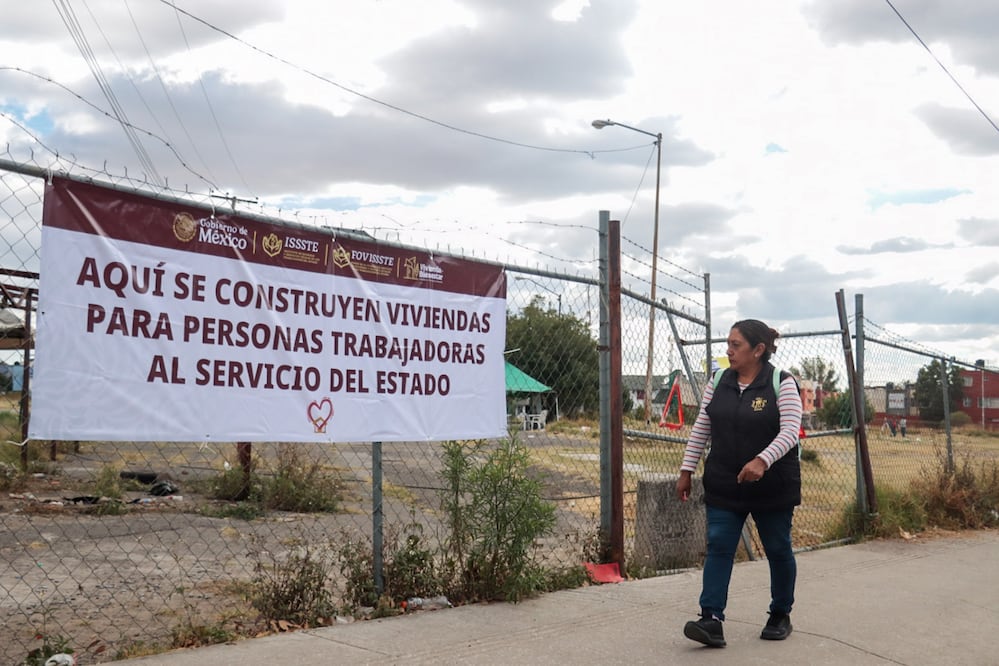 El tianguis de autos de La Ciénega se reubicará porque ese predio le pertenece al ISSSTE
