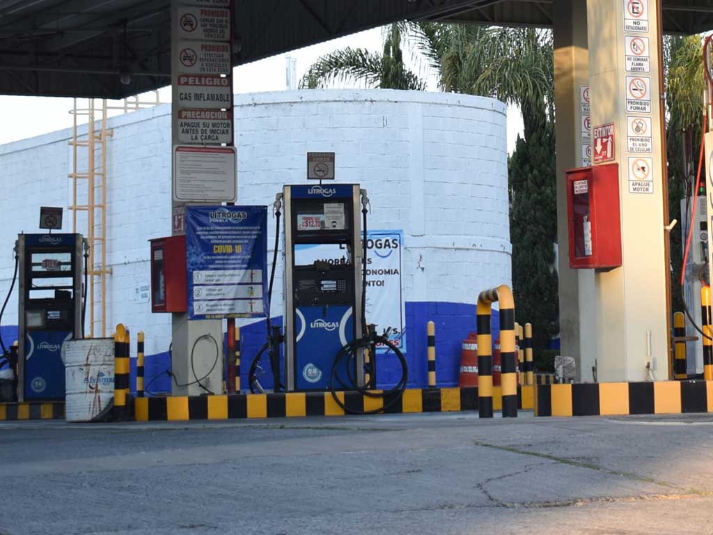 Gaseras y gasolineras, en la mira del gobierno de Puebla