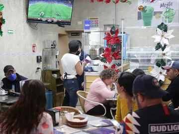 ¿Es obligatorio dejar el 10% de propina en restaurantes de Puebla?