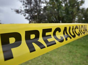 Vecinos de Los Héroes detienen a mujer por golpear a su hijastra