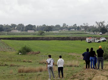 Prohíben uso de drones en socavón en Zacatepec