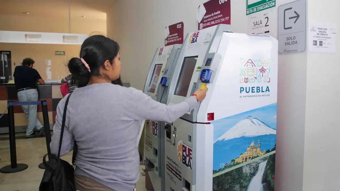 Llegó la fecha de finalización de pago para la inspección de vehículos del estado de Puebla, pues el gobierno del estado ha fijado la fecha de pago el 30 de abril de 2024 luego de diversas prórrogas.
Foto: Producción El Universal