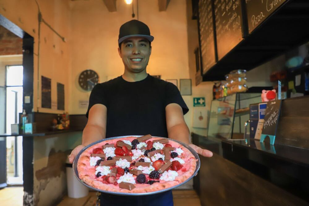 Doctor Pizza se sumó a la Barbiemanía con esta pizza rosa | Es Imagen para El Universal Puebla