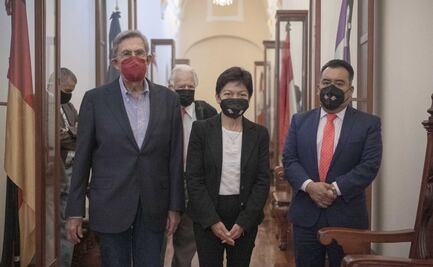 Lilia Cedillo participó en la presentación del libro de Cuauhtémoc Cárdenas