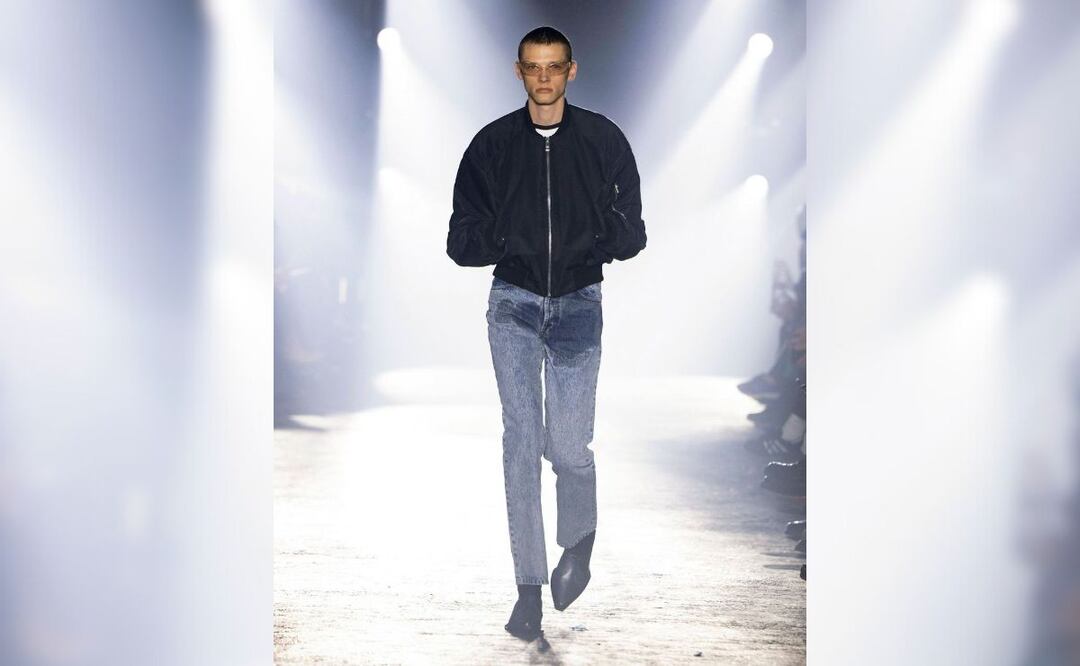 ¿Te comprarías estos pantalones con esa mancha? | Foto: IG jordanluca