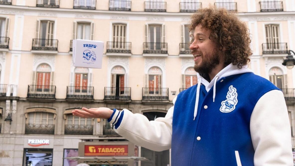 Fotos tomadas del Instagram de Luisito Comunica