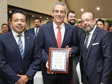 Acude Pepe Chedraui a reunión del Club Rotario Puebla Industrial